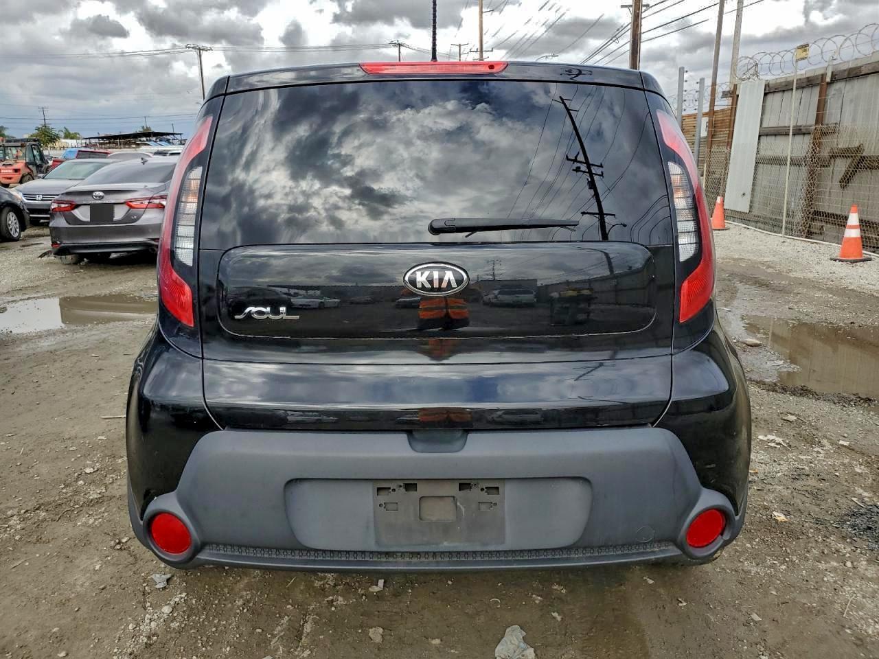 2015 KIA SOUL