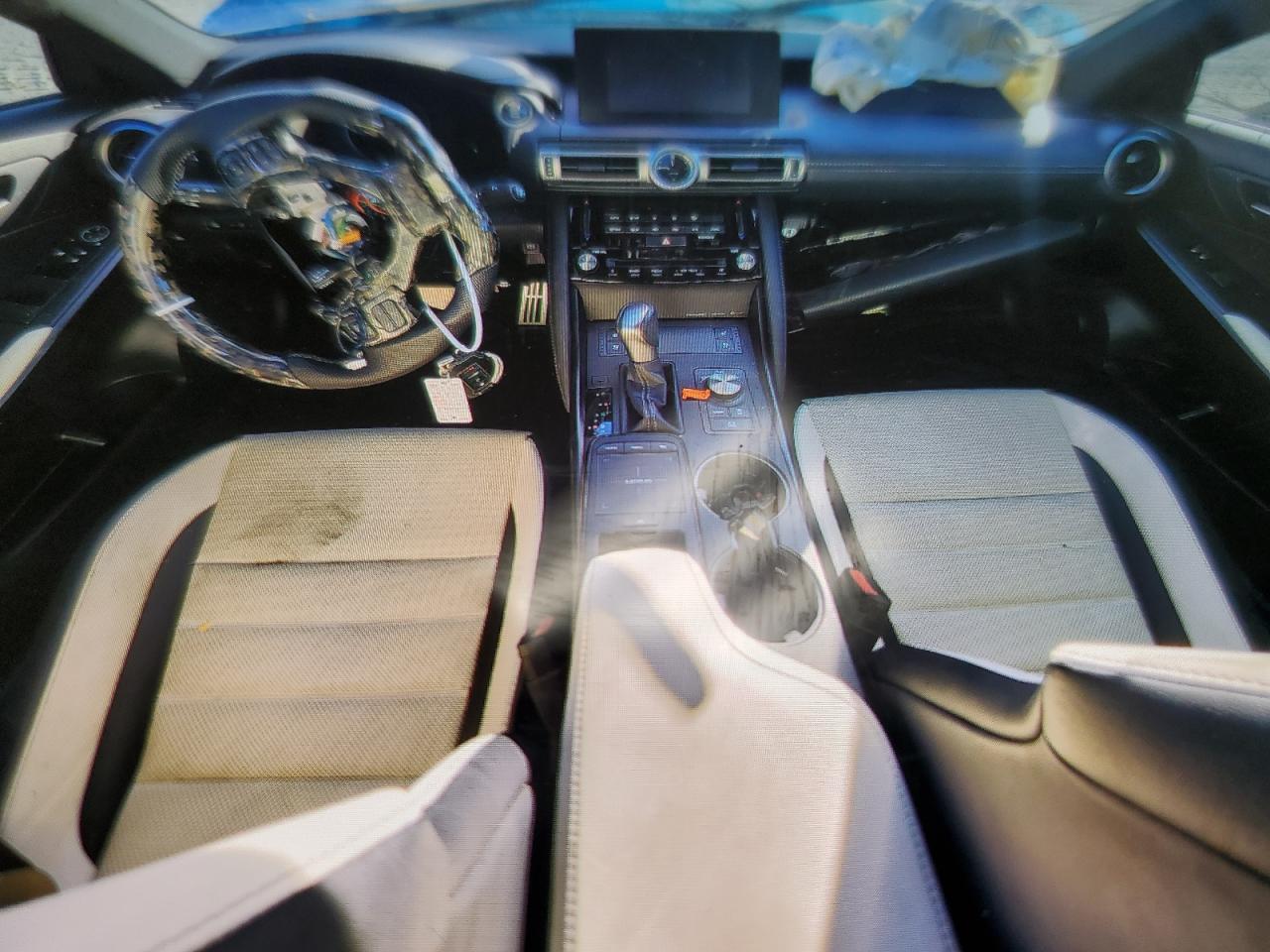 2022 LEXUS IS 350