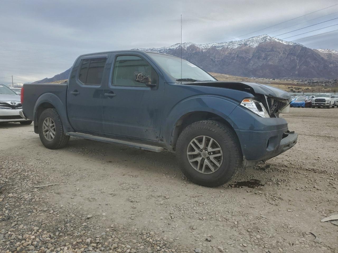 2016 NISSAN Frontier
