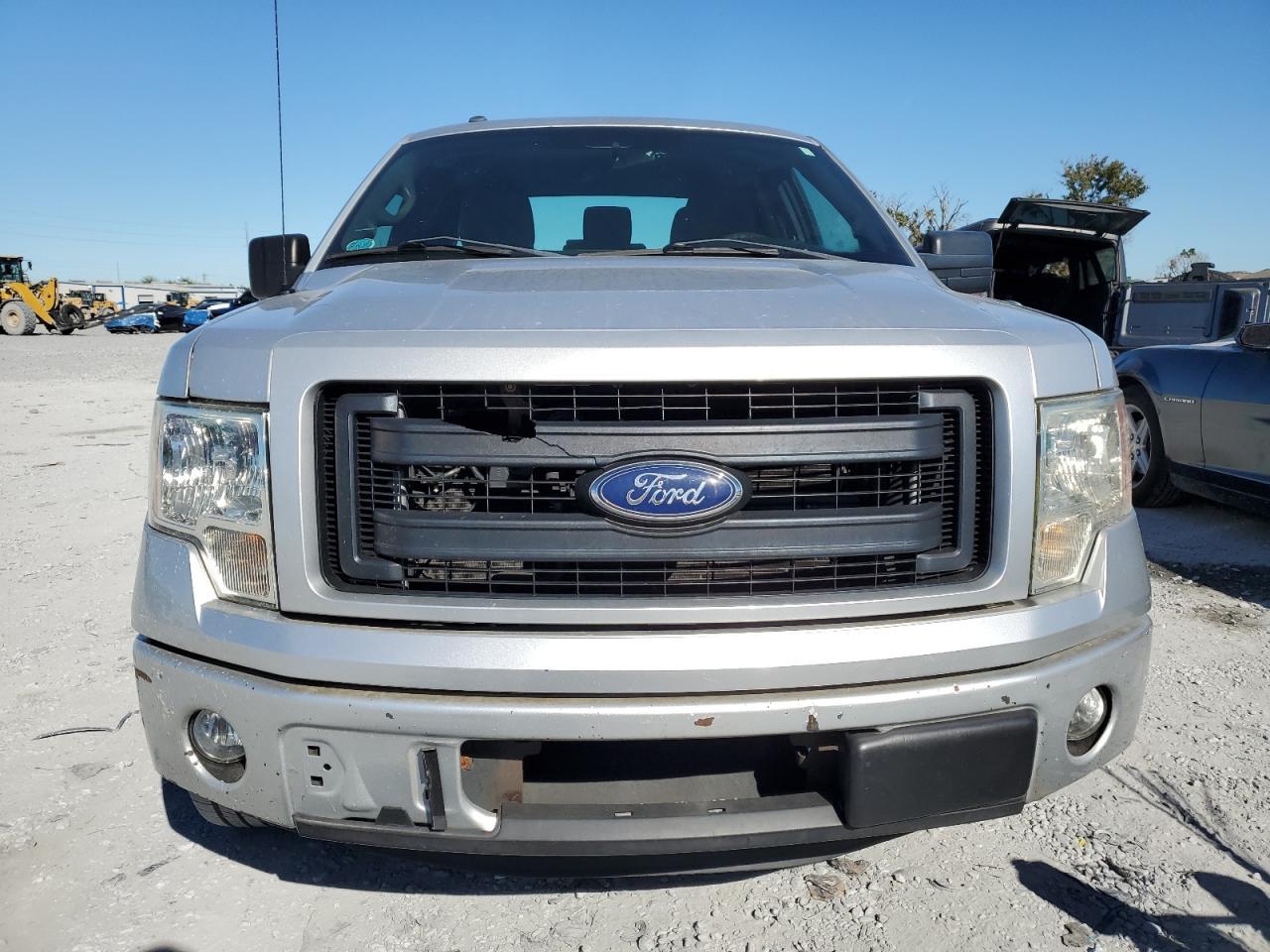 2013 FORD F-150