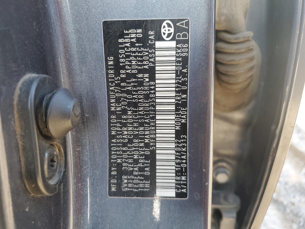 2015 TOYOTA COROLLA