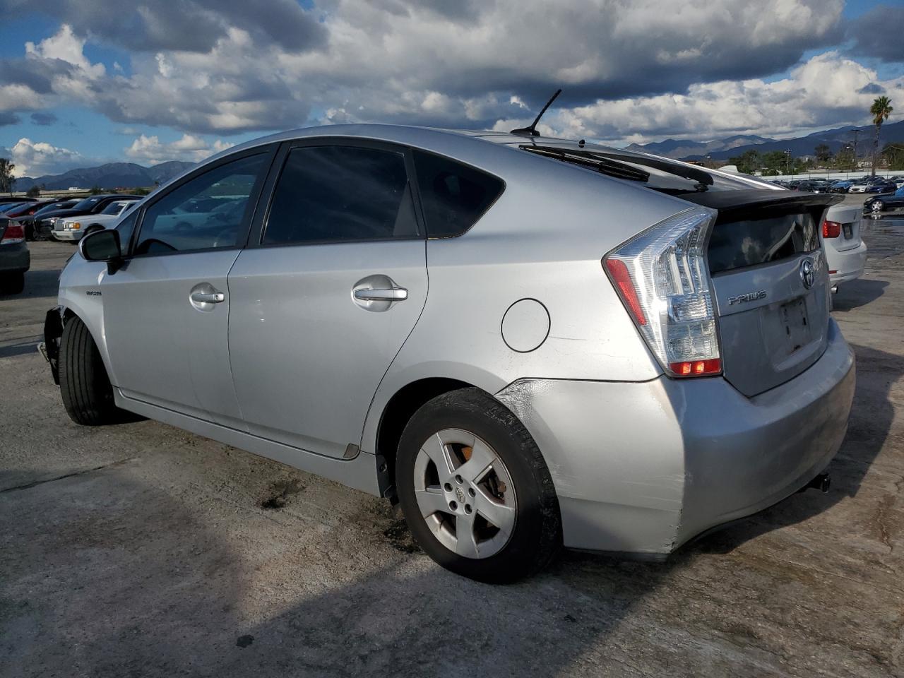 2010 TOYOTA PRIUS