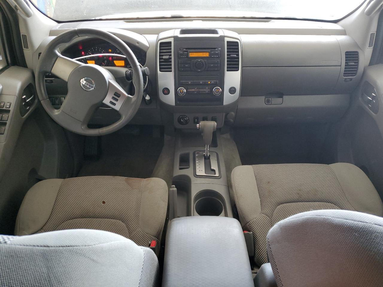 2012 NISSAN Frontier
