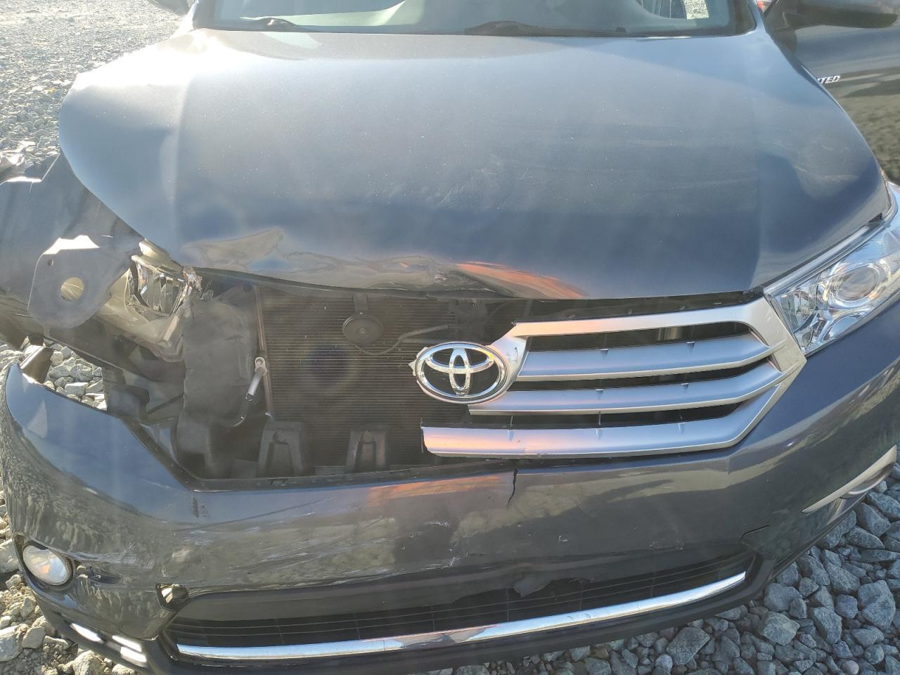 2012 TOYOTA HIGHLANDER