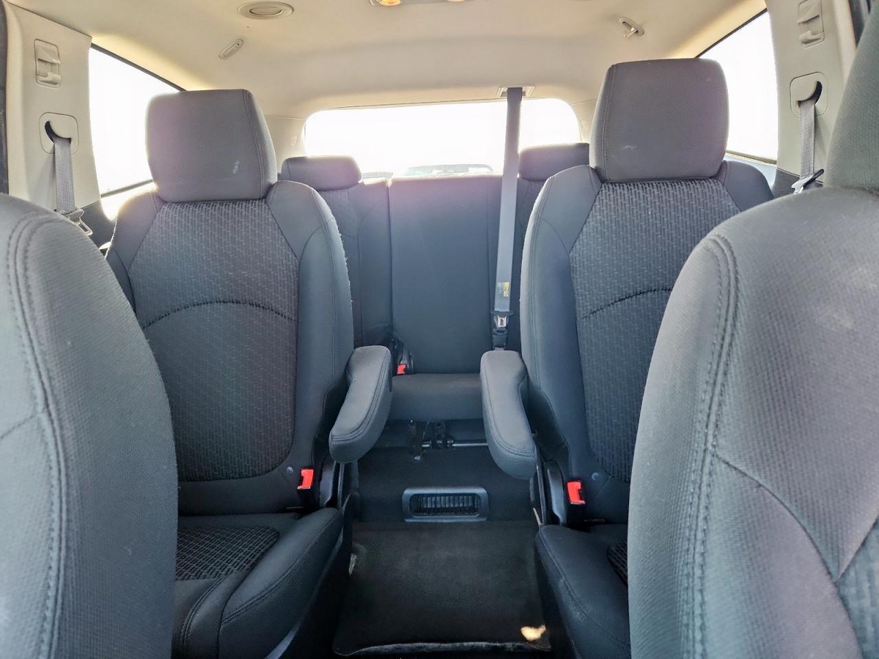 2011 CHEVROLET TRAVERSE