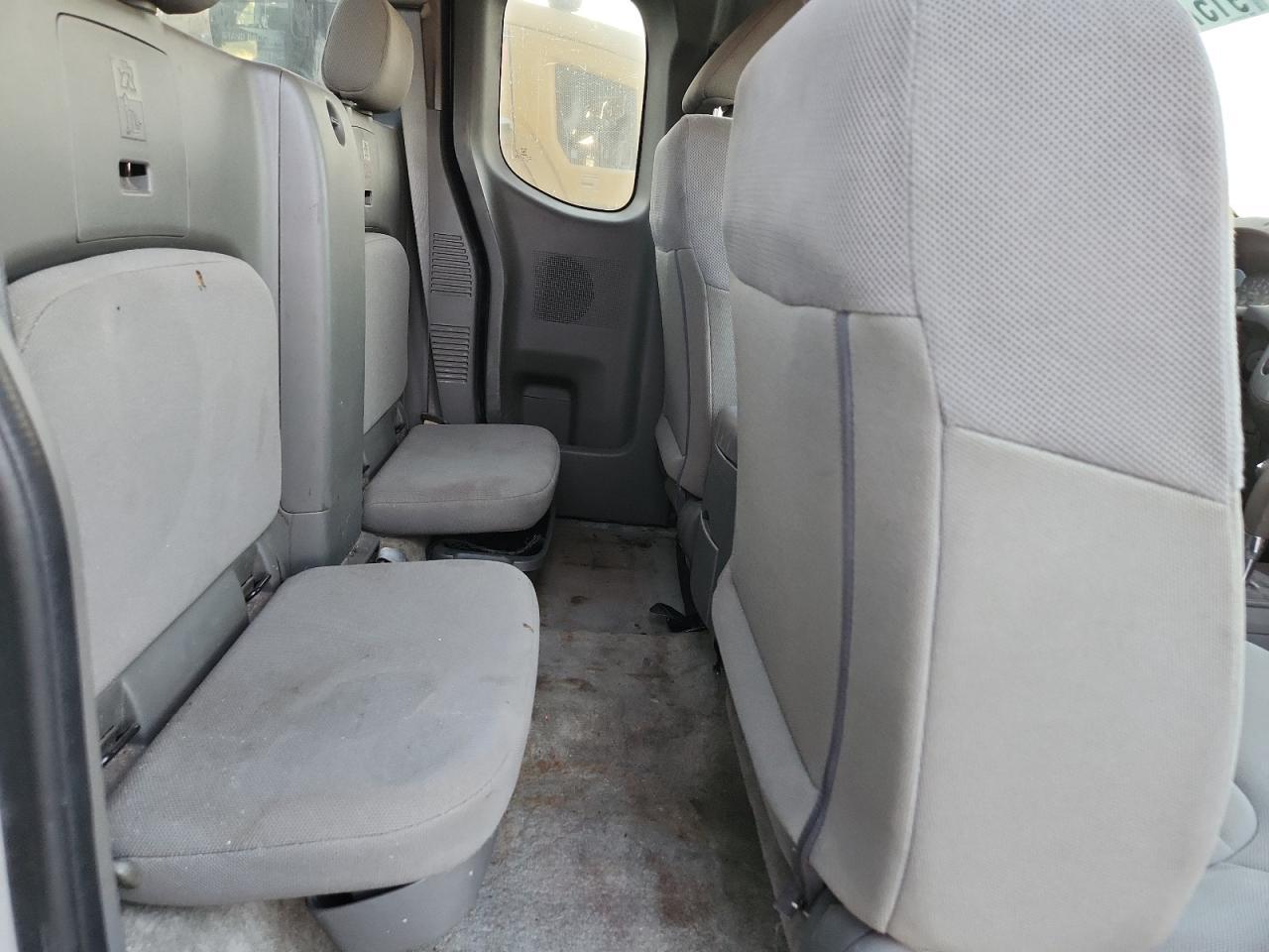 2016 NISSAN Frontier