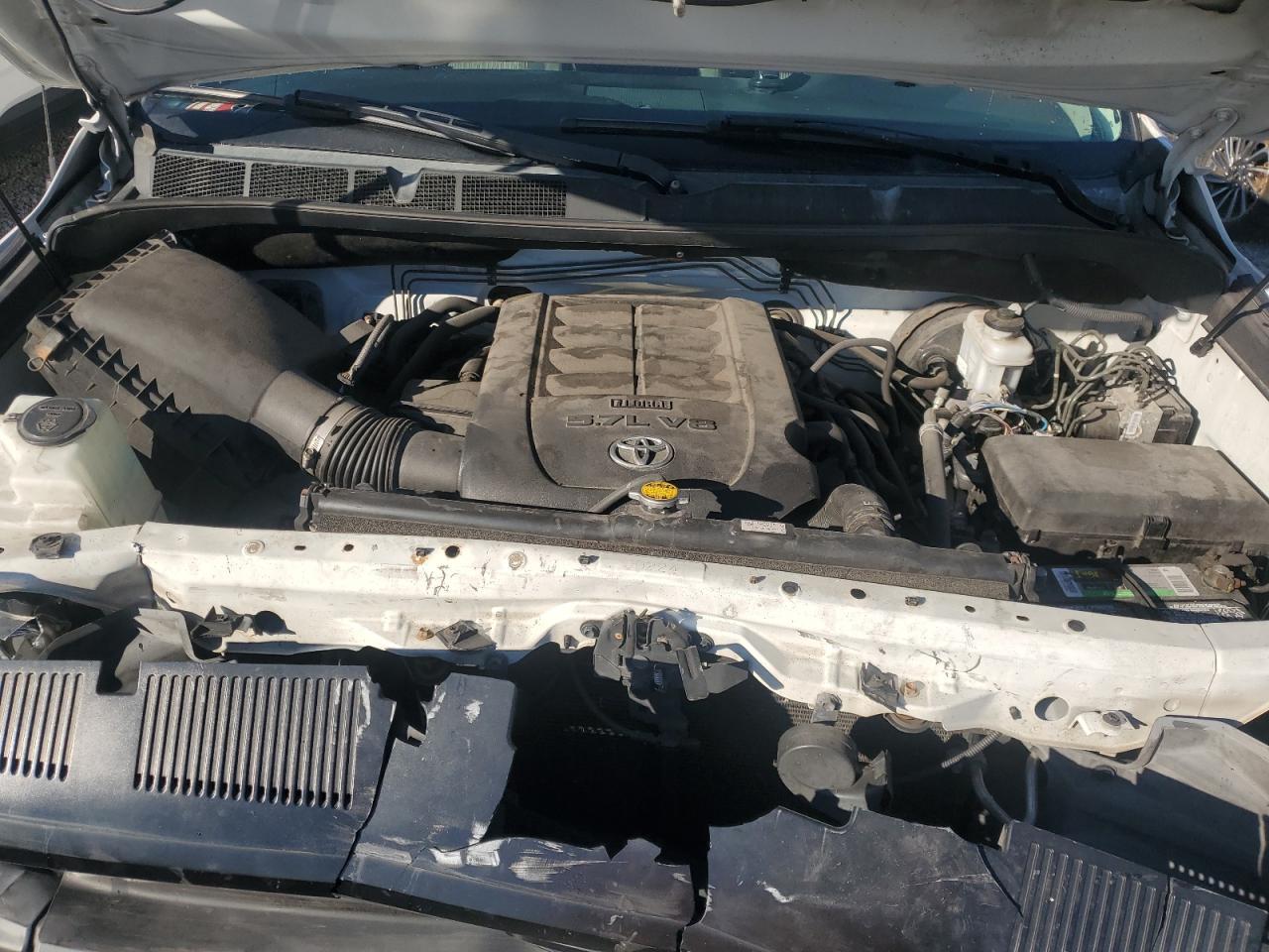 2017 TOYOTA TUNDRA