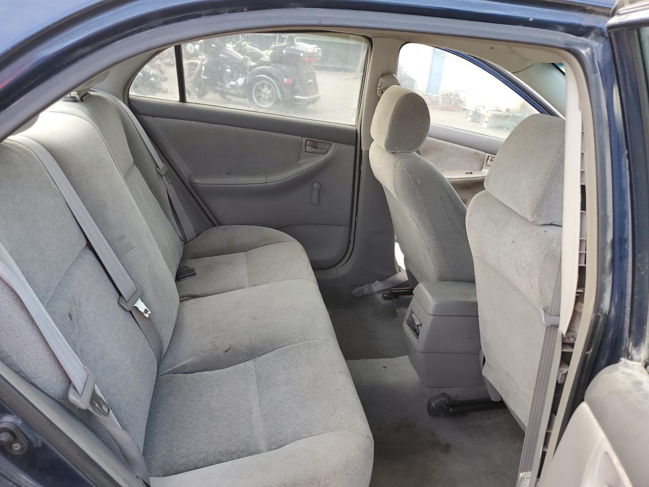 2004 TOYOTA COROLLA