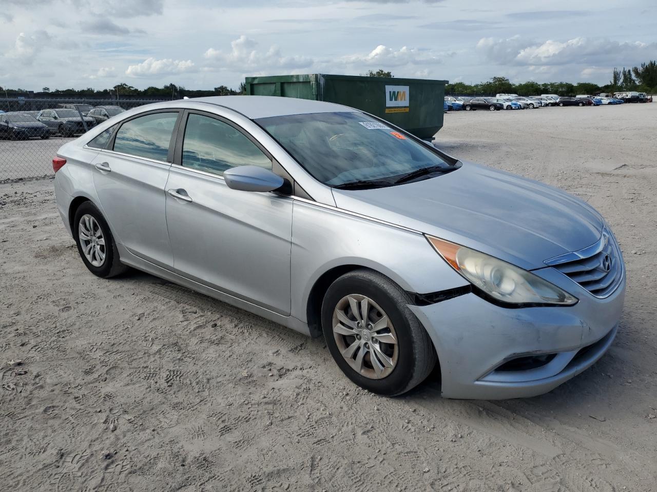 2011 HYUNDAI SONATA