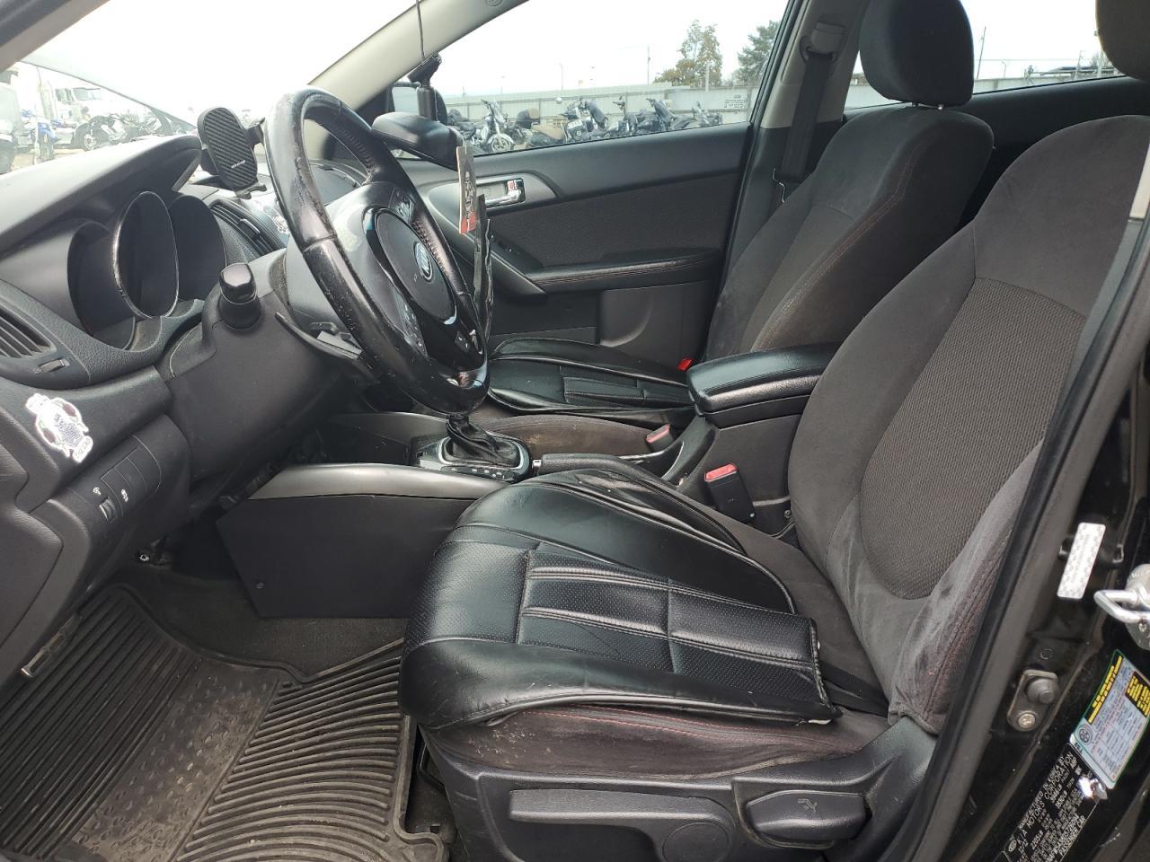 2013 KIA FORTE