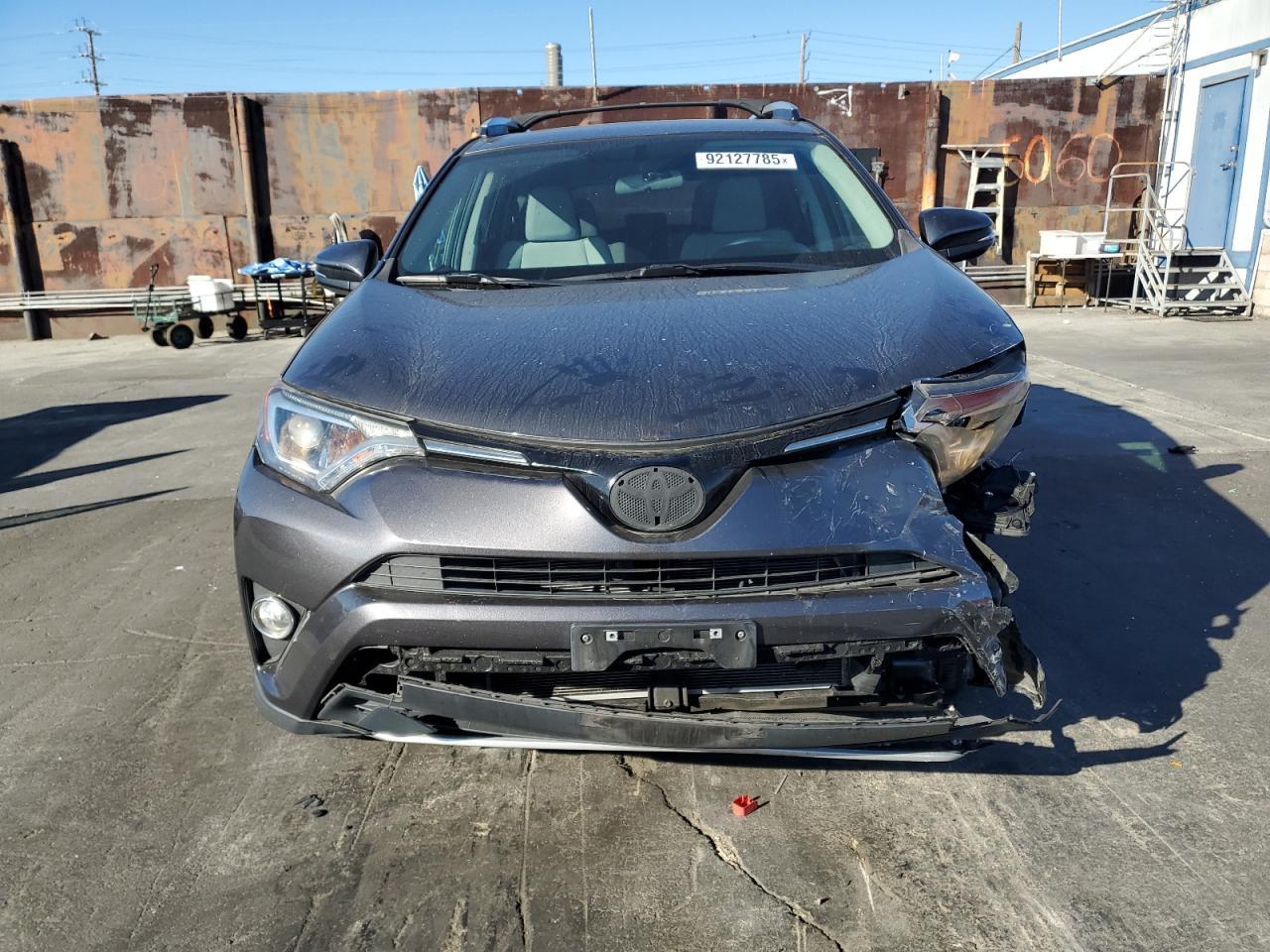 2016 TOYOTA RAV4