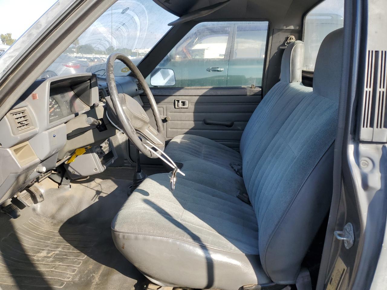 1988 TOYOTA Pickup