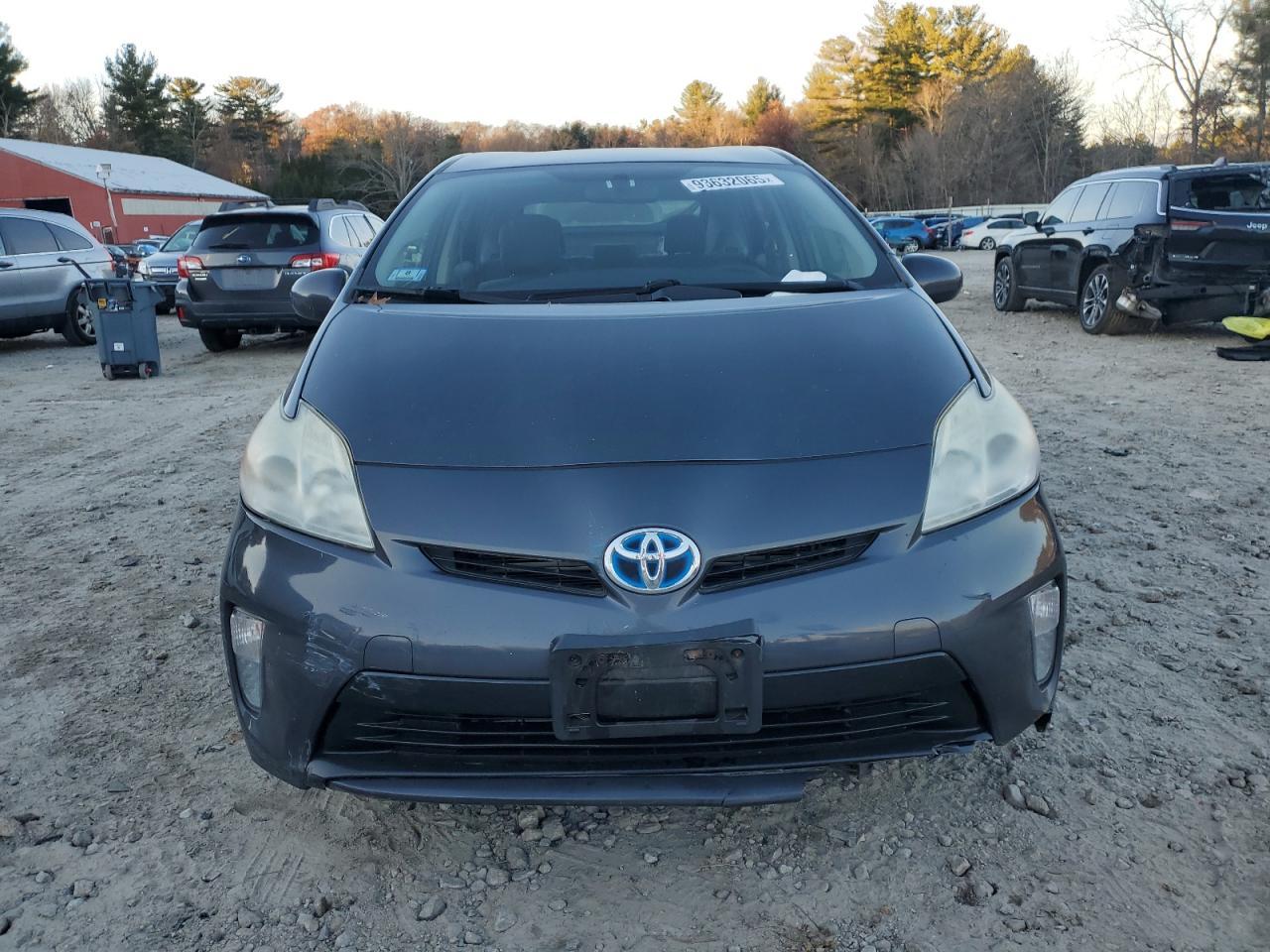 2013 TOYOTA PRIUS