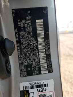 2006 TOYOTA SIENNA