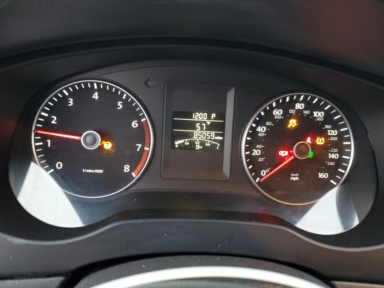 2014 VOLKSWAGEN JETTA