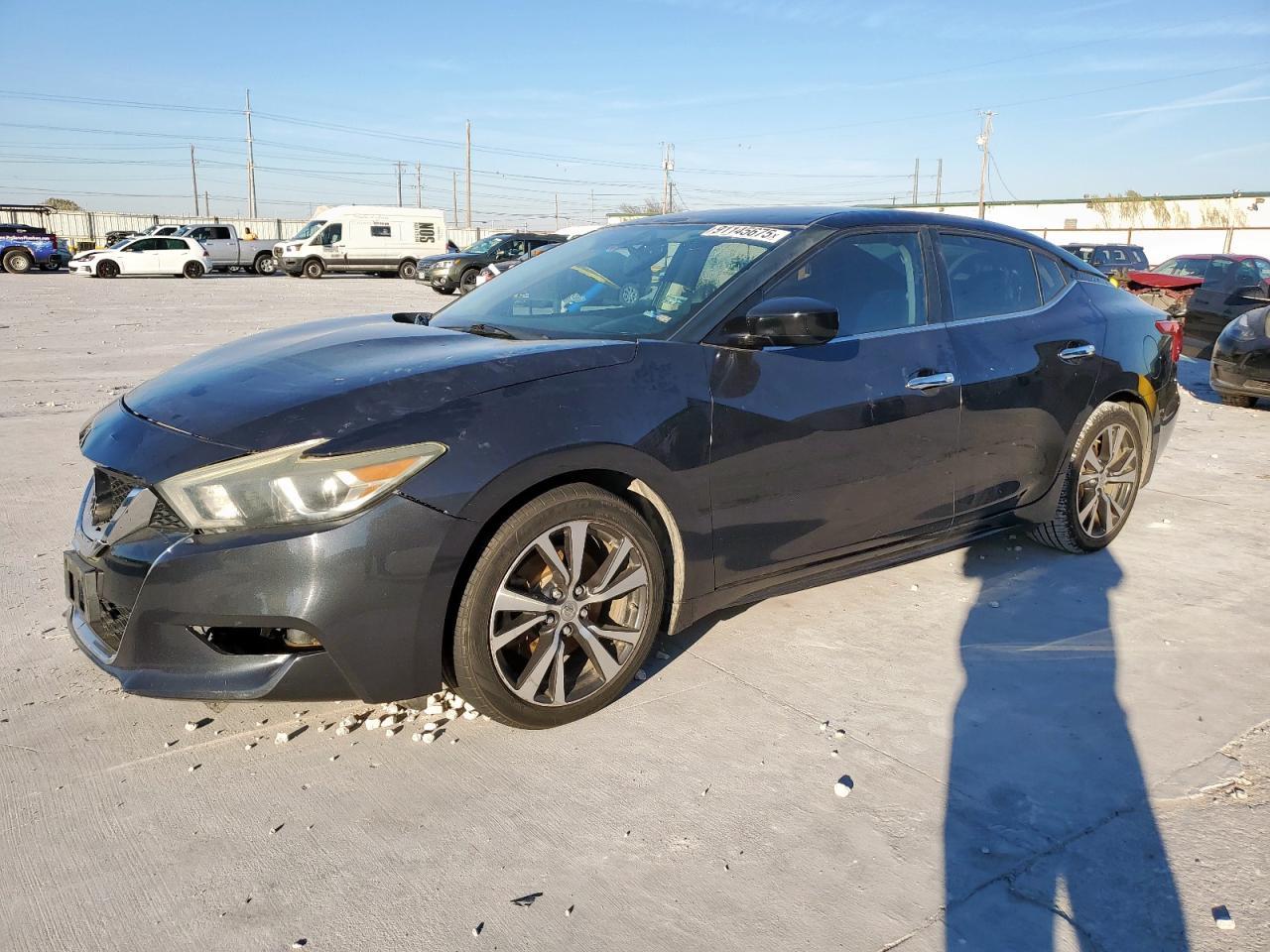 2016 NISSAN Maxima