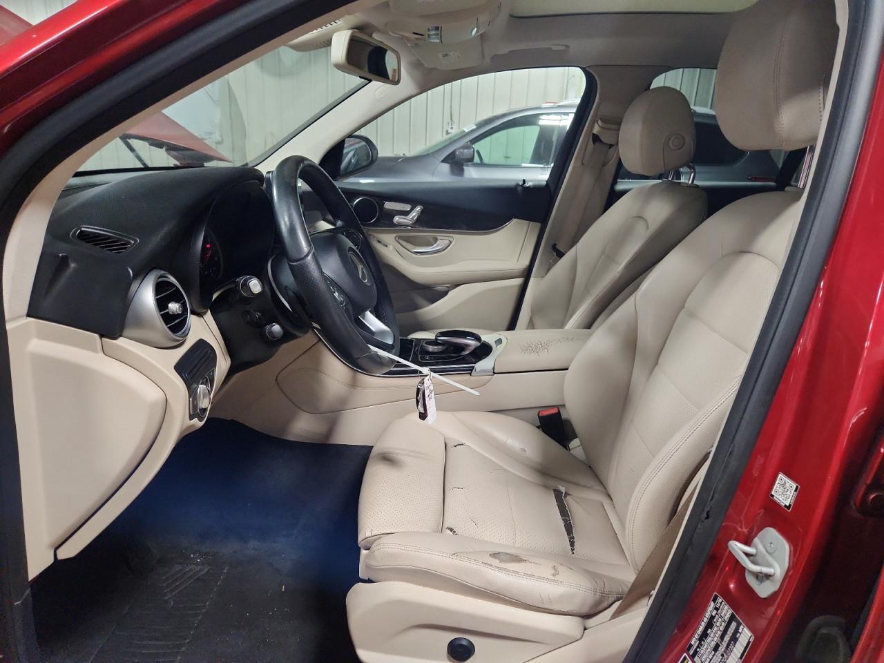 2016 MERCEDES-BENZ GLC-Class