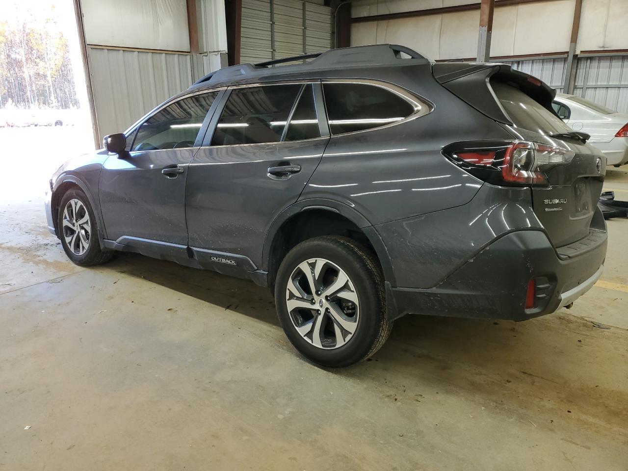 2020 SUBARU Outback
