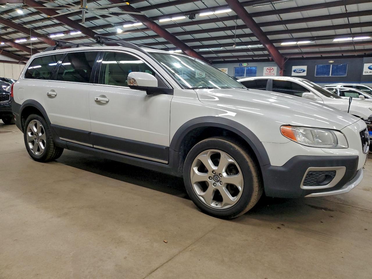 2010 VOLVO XC70