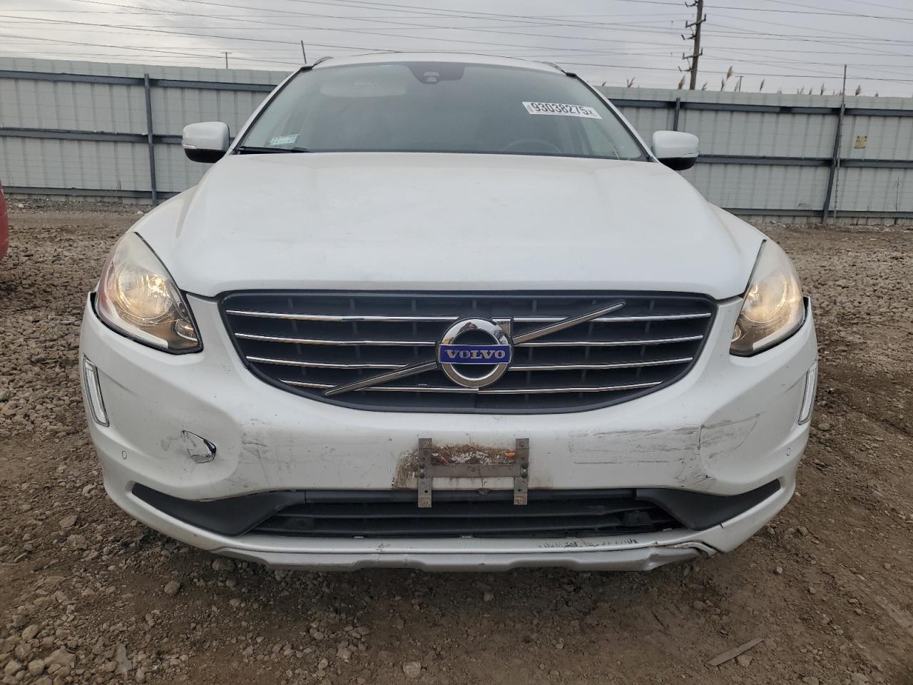 2016 VOLVO XC60