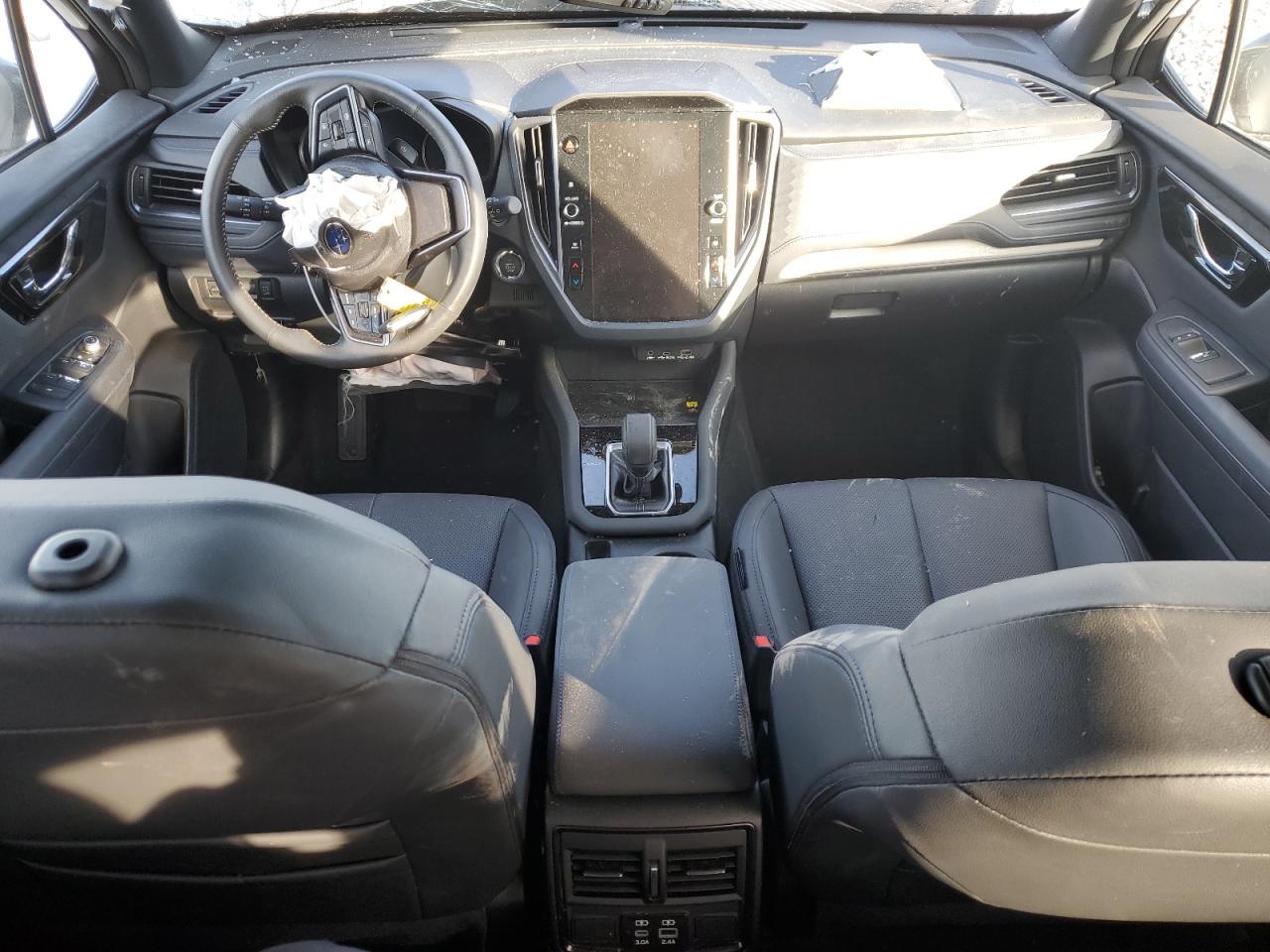 2025 SUBARU FORESTER