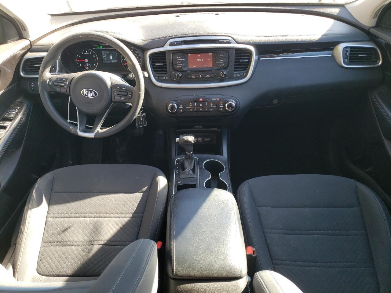 2017 KIA SORENTO