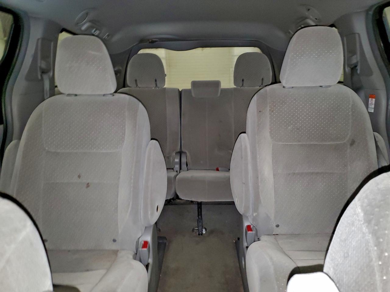 2017 TOYOTA SIENNA