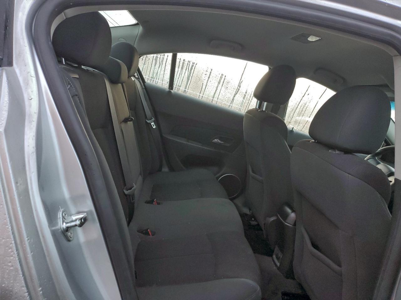2011 CHEVROLET CRUZE
