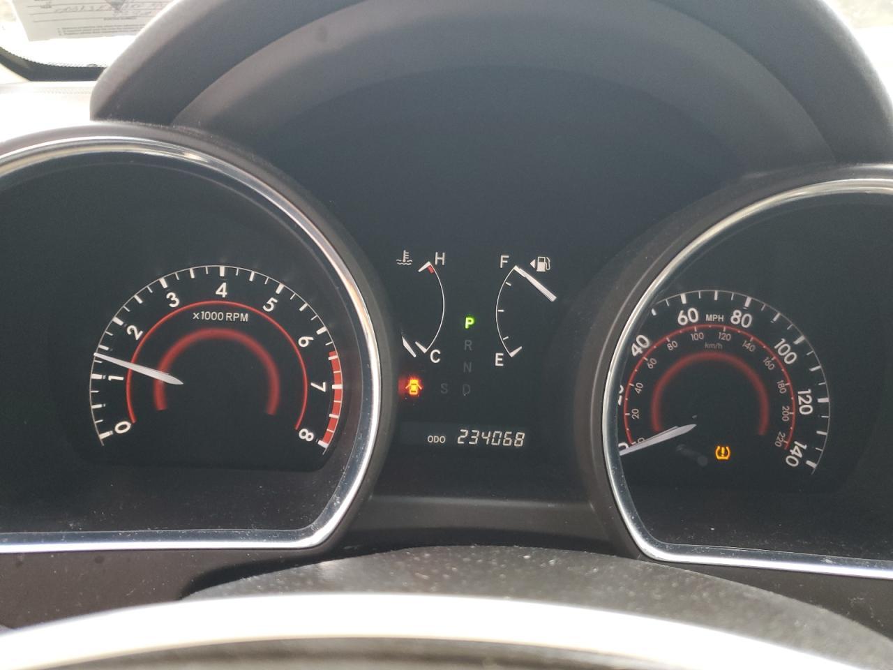 2010 TOYOTA HIGHLANDER