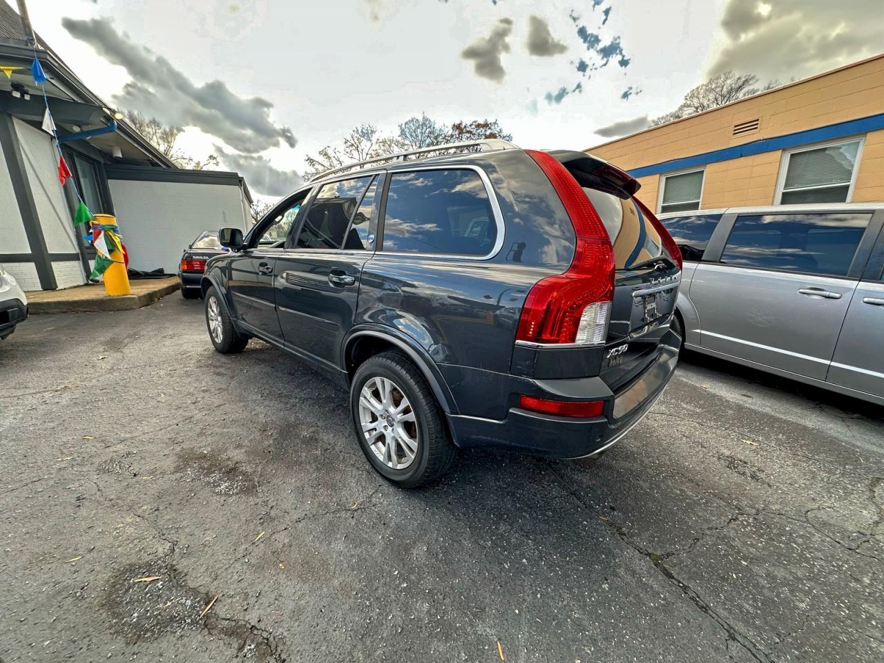 2014 VOLVO XC90