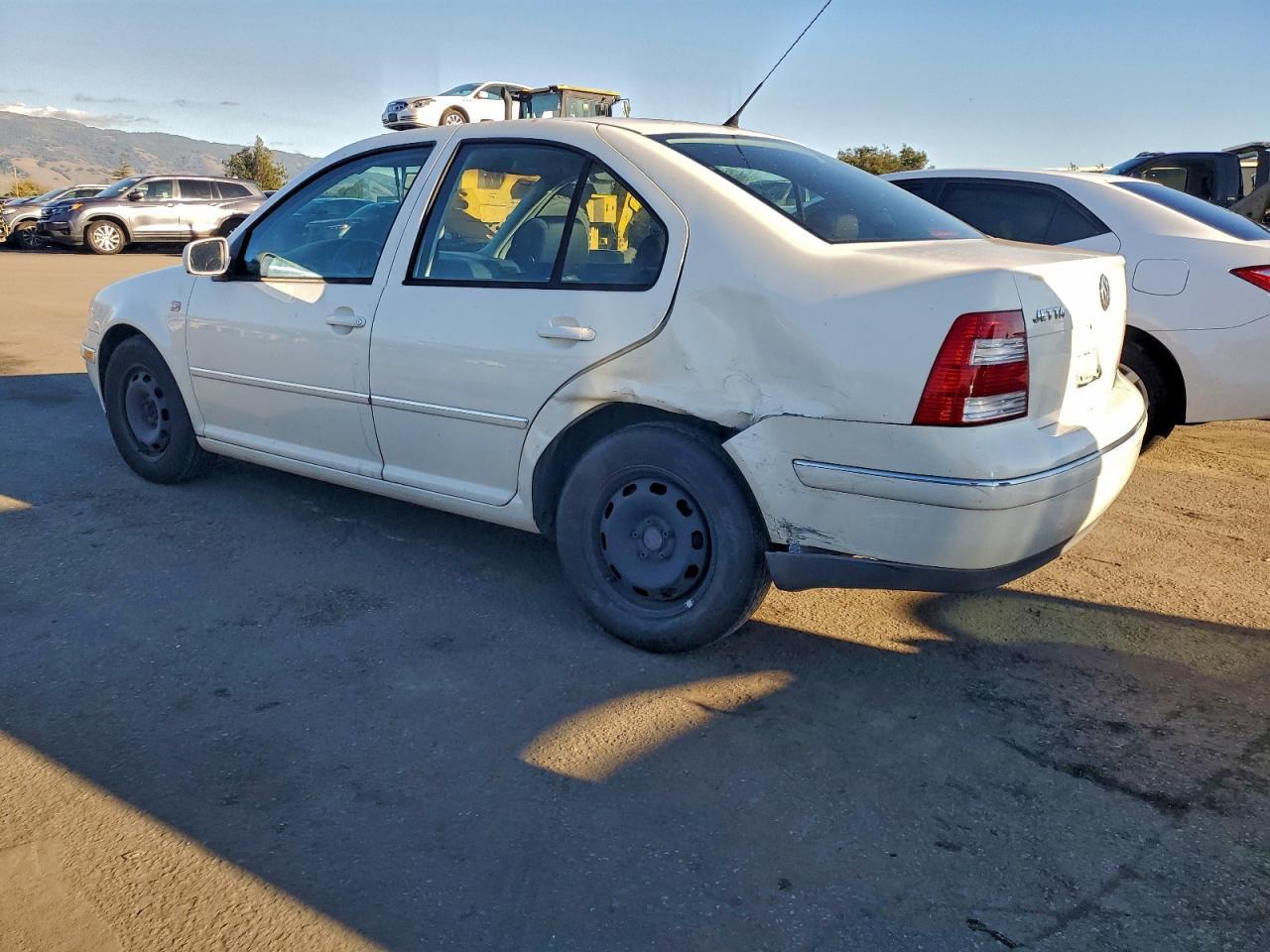 2005 VOLKSWAGEN JETTA
