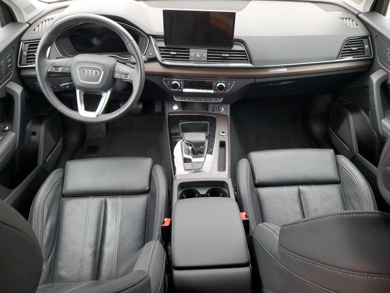 2024 AUDI Q5