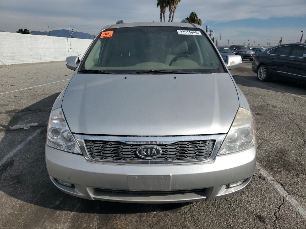 2012 KIA SEDONA