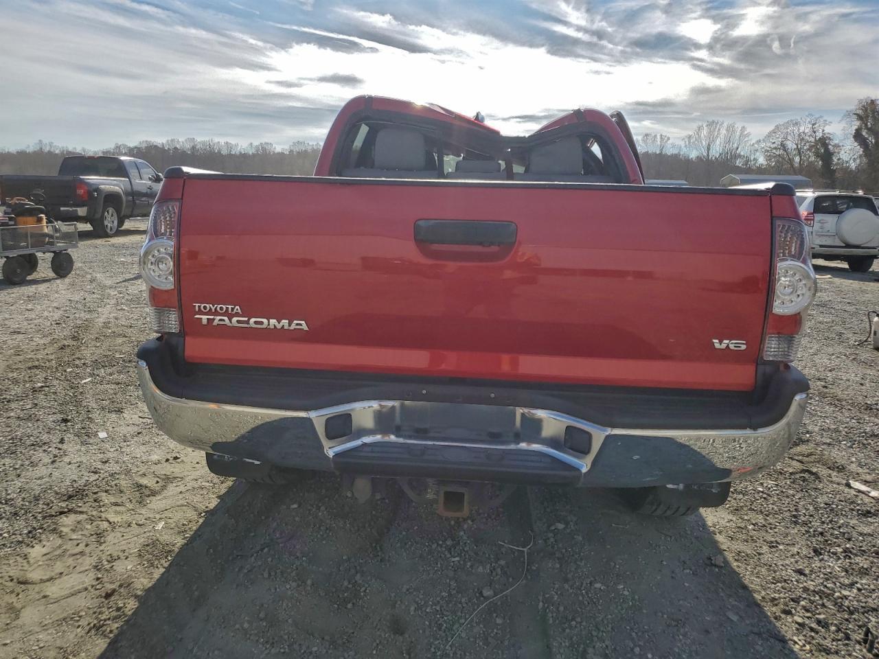2012 TOYOTA TACOMA