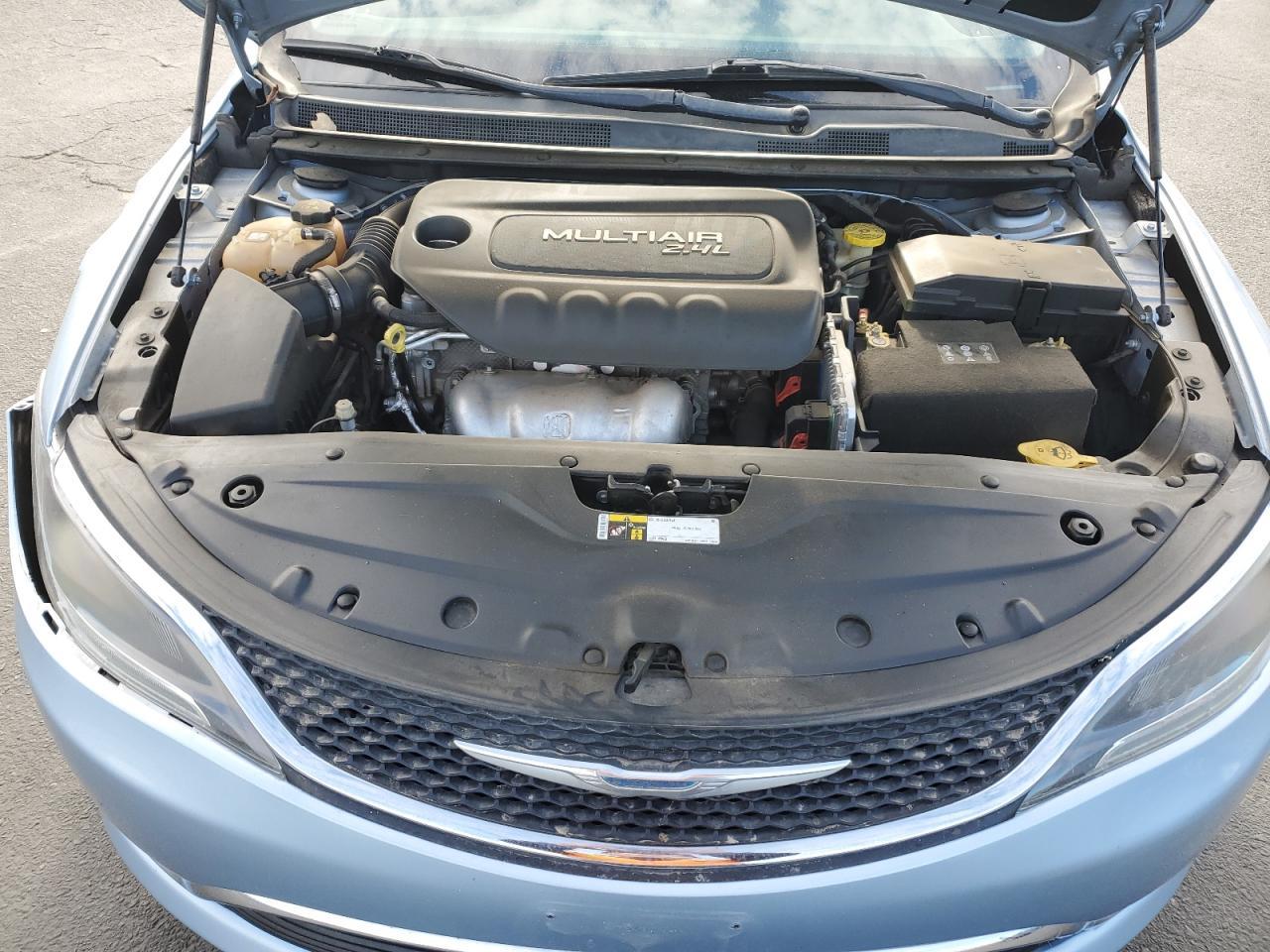 2015 CHRYSLER 200