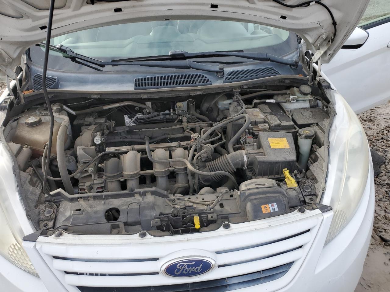 2013 FORD Fiesta