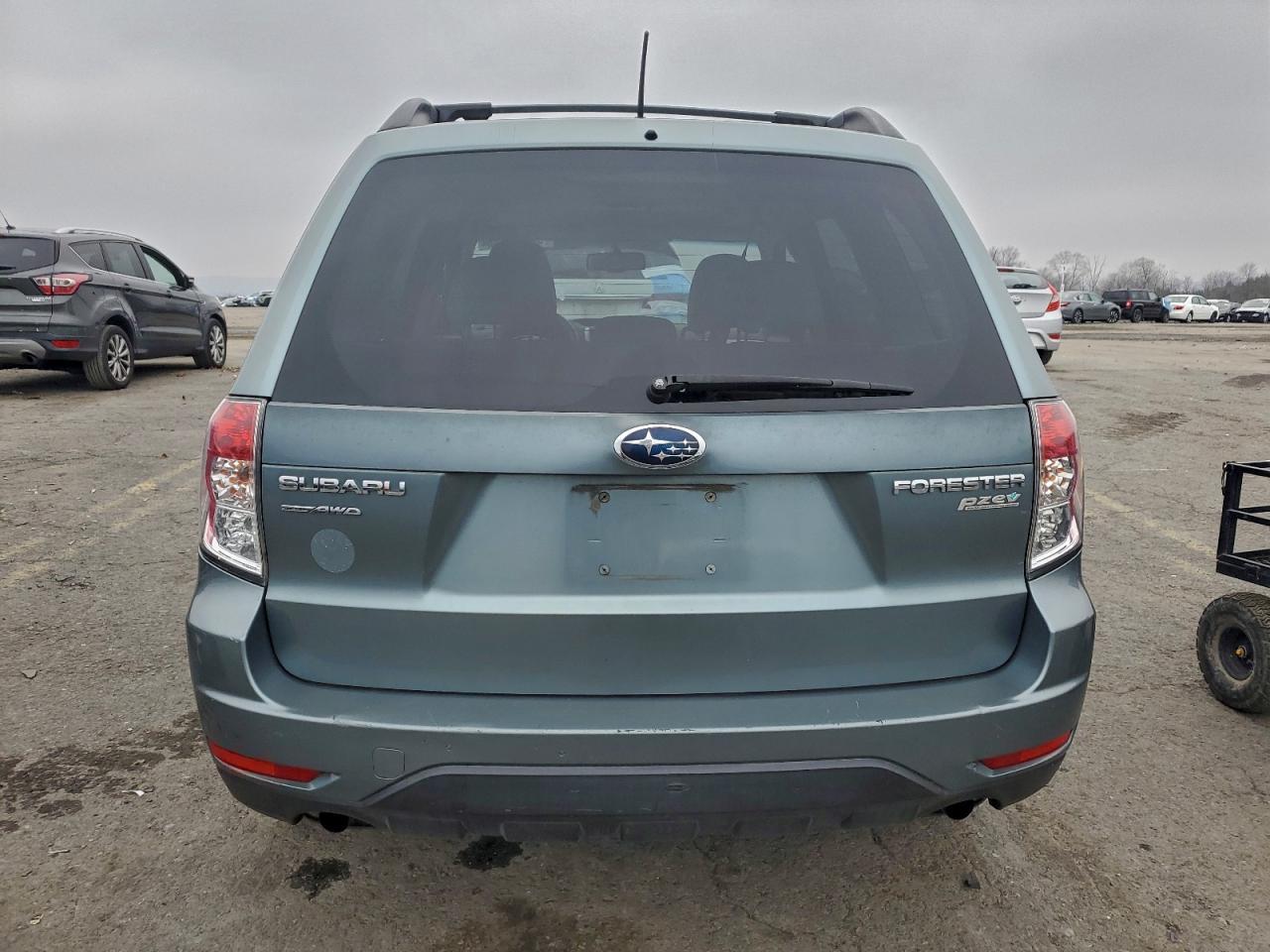 2010 SUBARU FORESTER