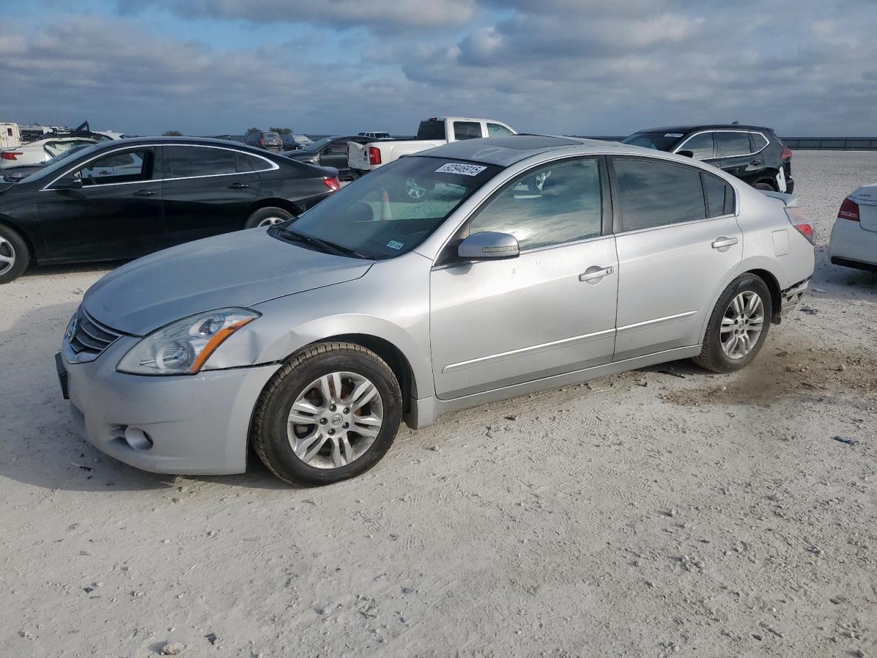 2012 NISSAN ALTIMA