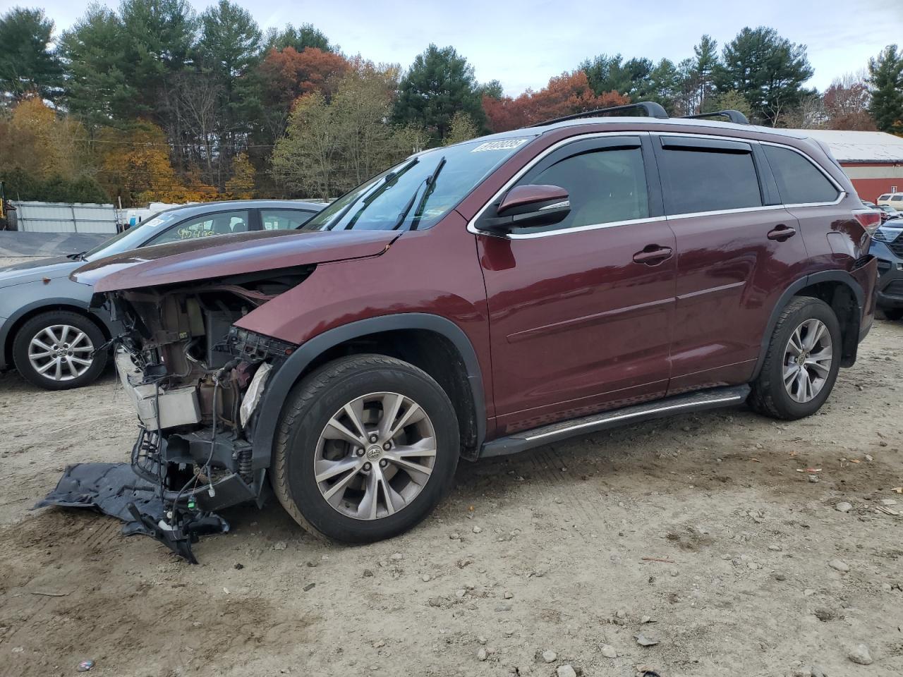 2015 TOYOTA HIGHLANDER