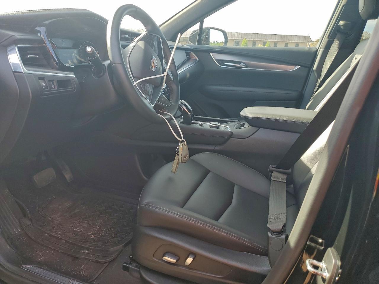 2024 CADILLAC XT5