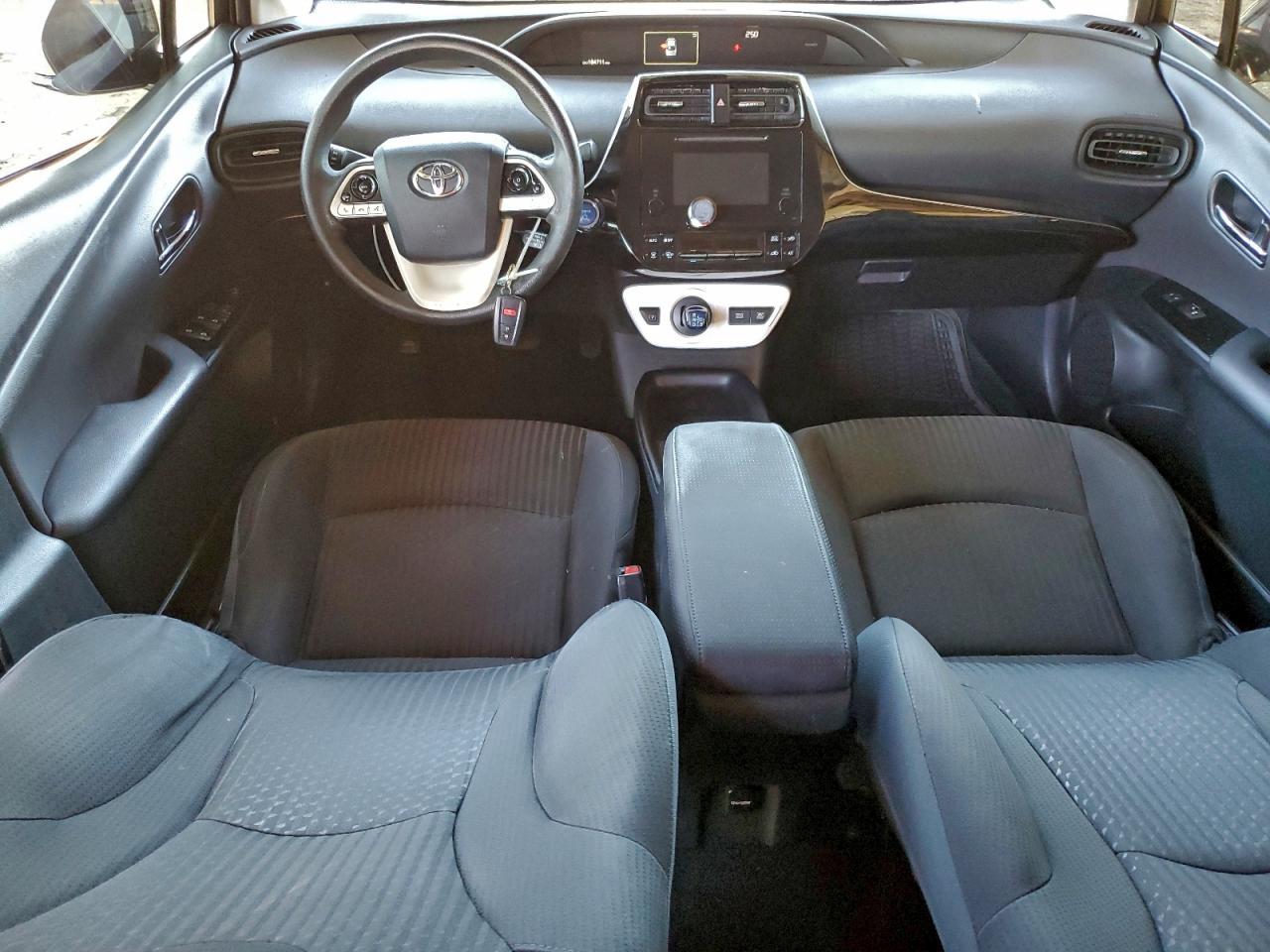 2018 TOYOTA PRIUS