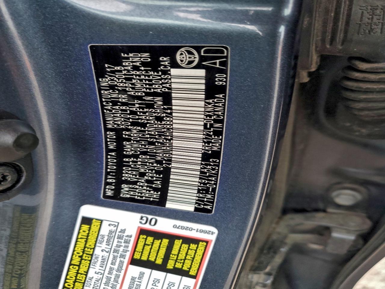 2017 TOYOTA COROLLA