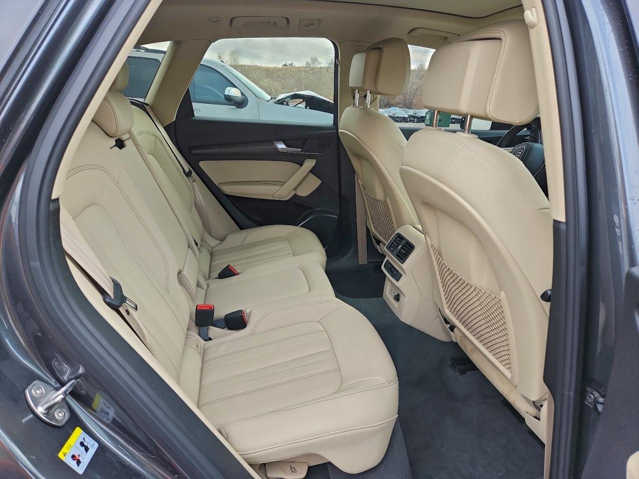 2022 AUDI Q5