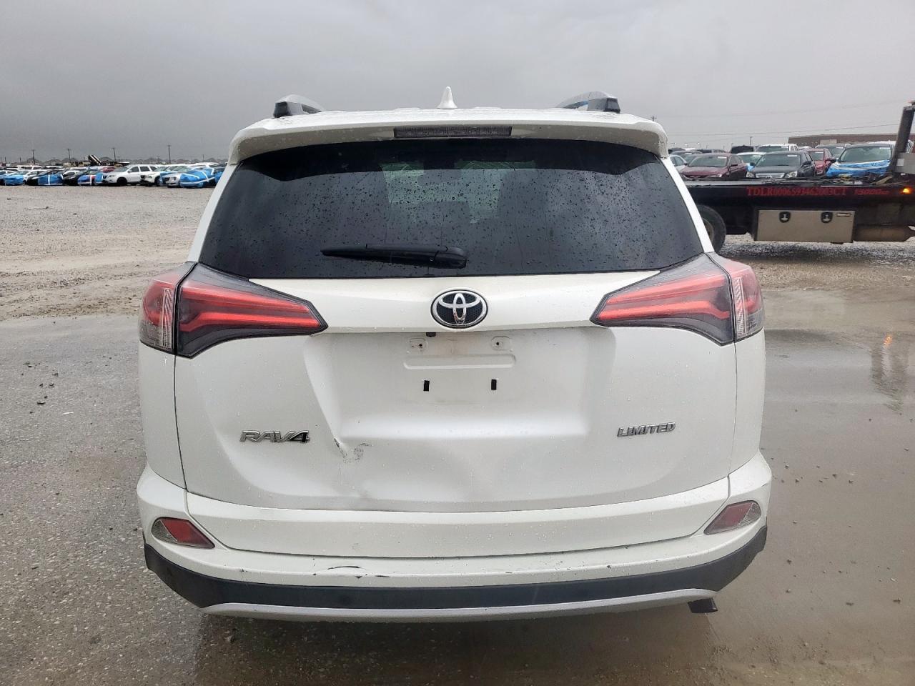 2016 TOYOTA RAV4