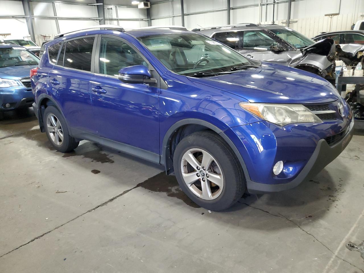 2015 TOYOTA RAV4