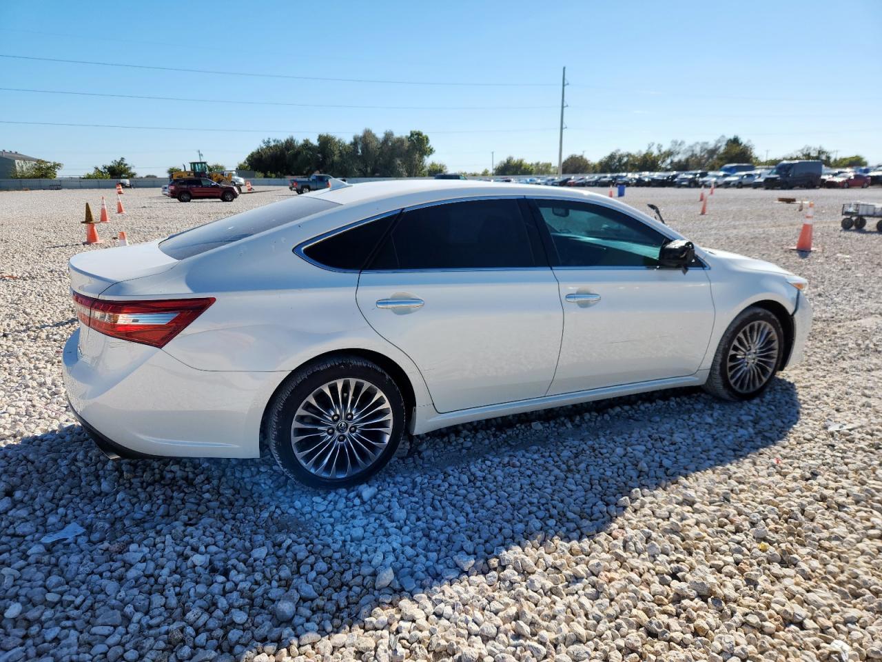 2016 TOYOTA Avalon