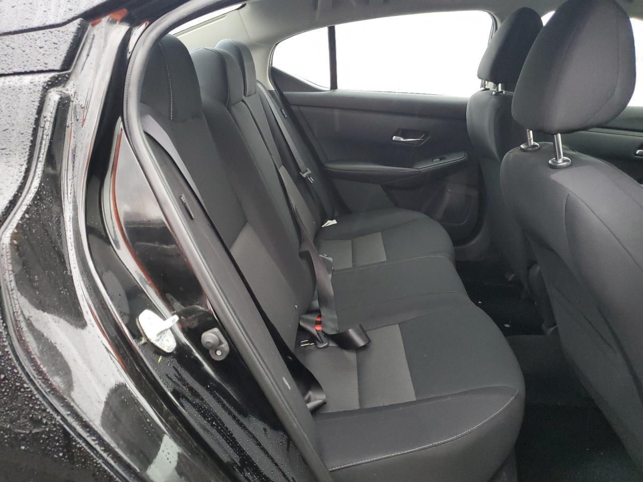 2022 NISSAN SENTRA