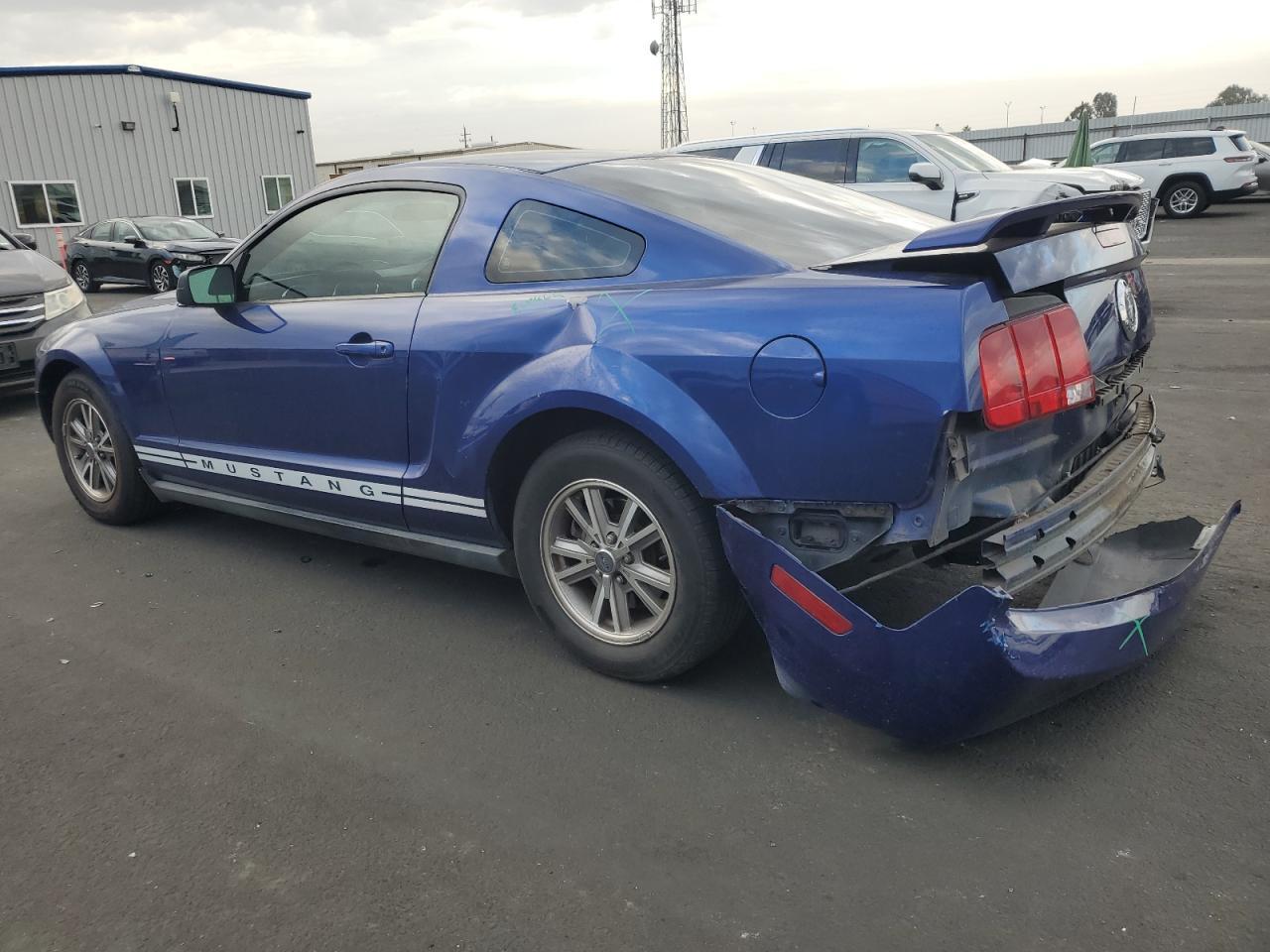2005 FORD MUSTANG
