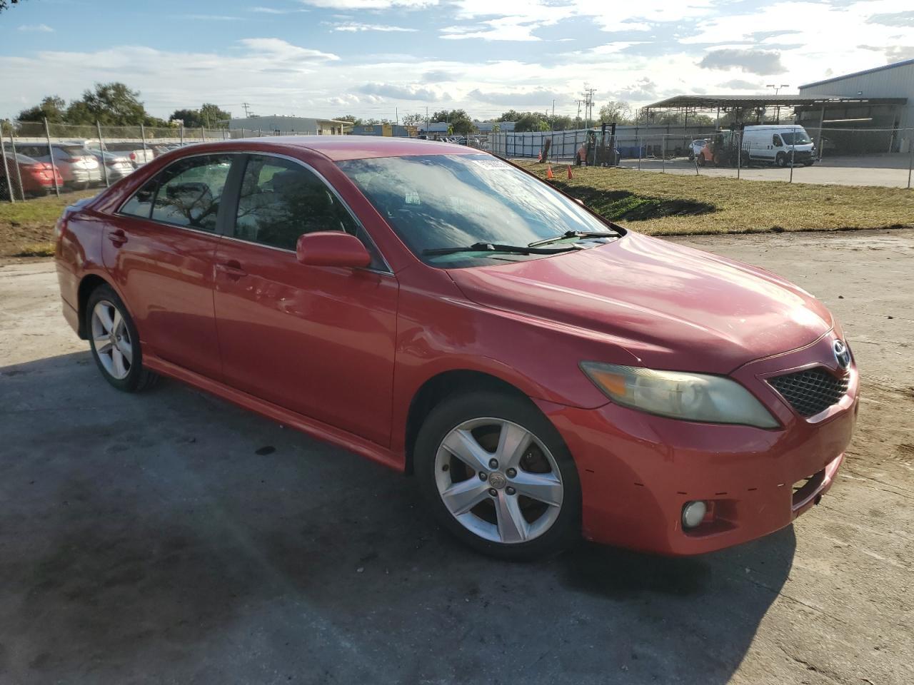 2010 TOYOTA CAMRY