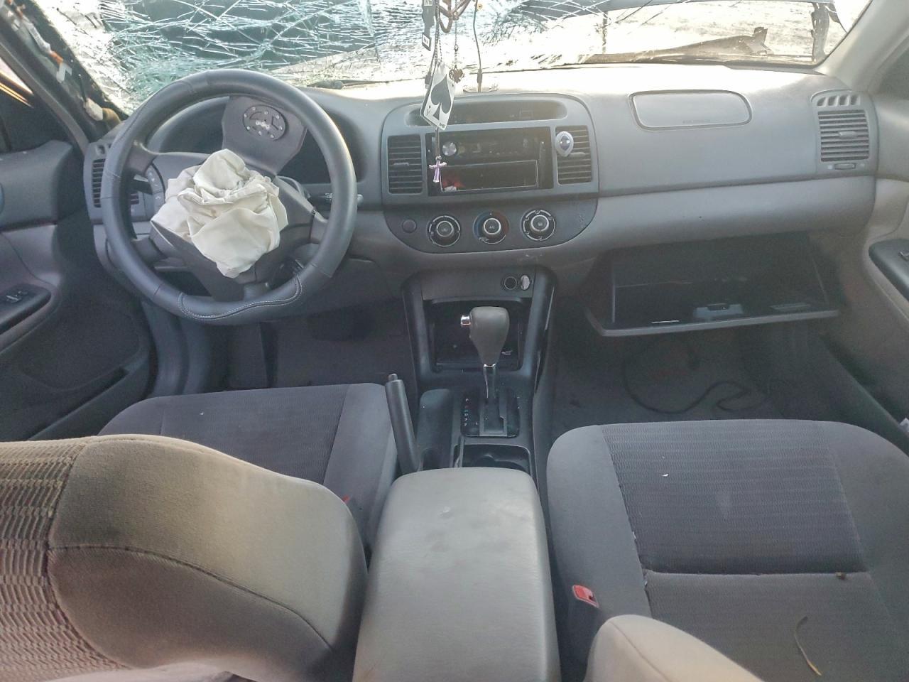 2005 TOYOTA CAMRY